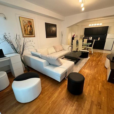 Central Elegance Apartments Скопье Экстерьер фото