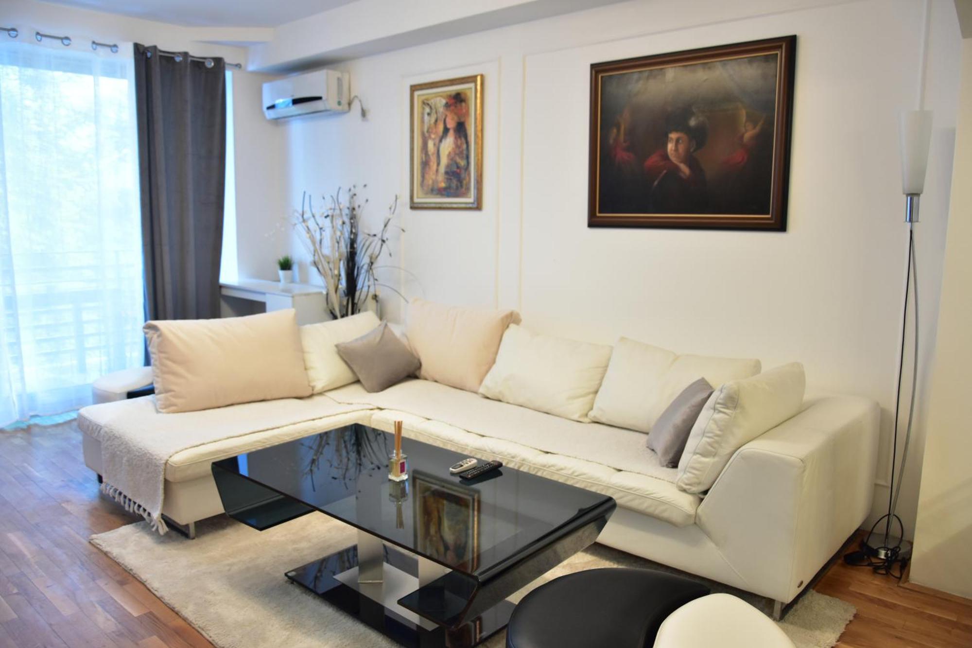 Central Elegance Apartments Скопье Экстерьер фото