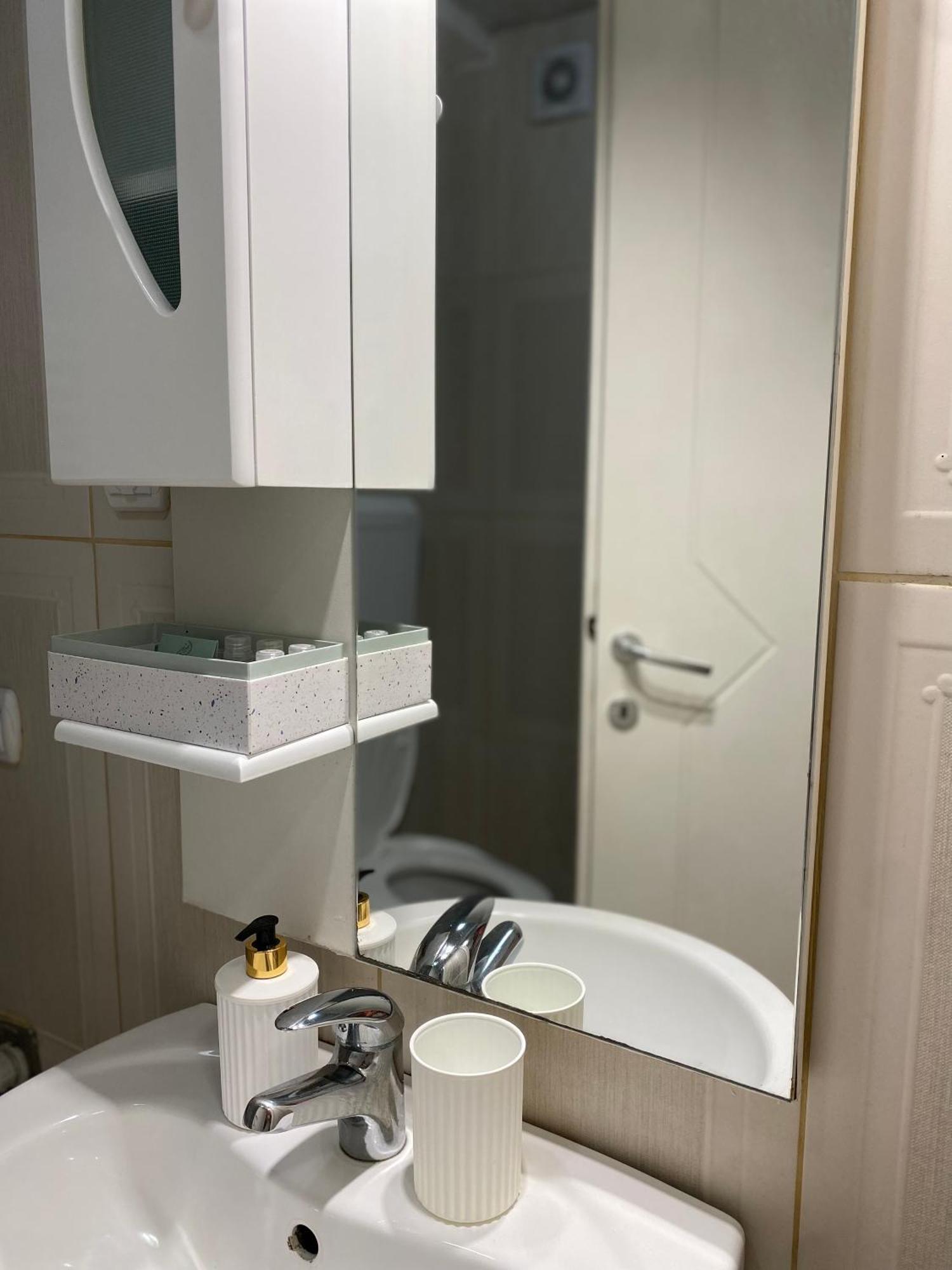 Central Elegance Apartments Скопье Экстерьер фото
