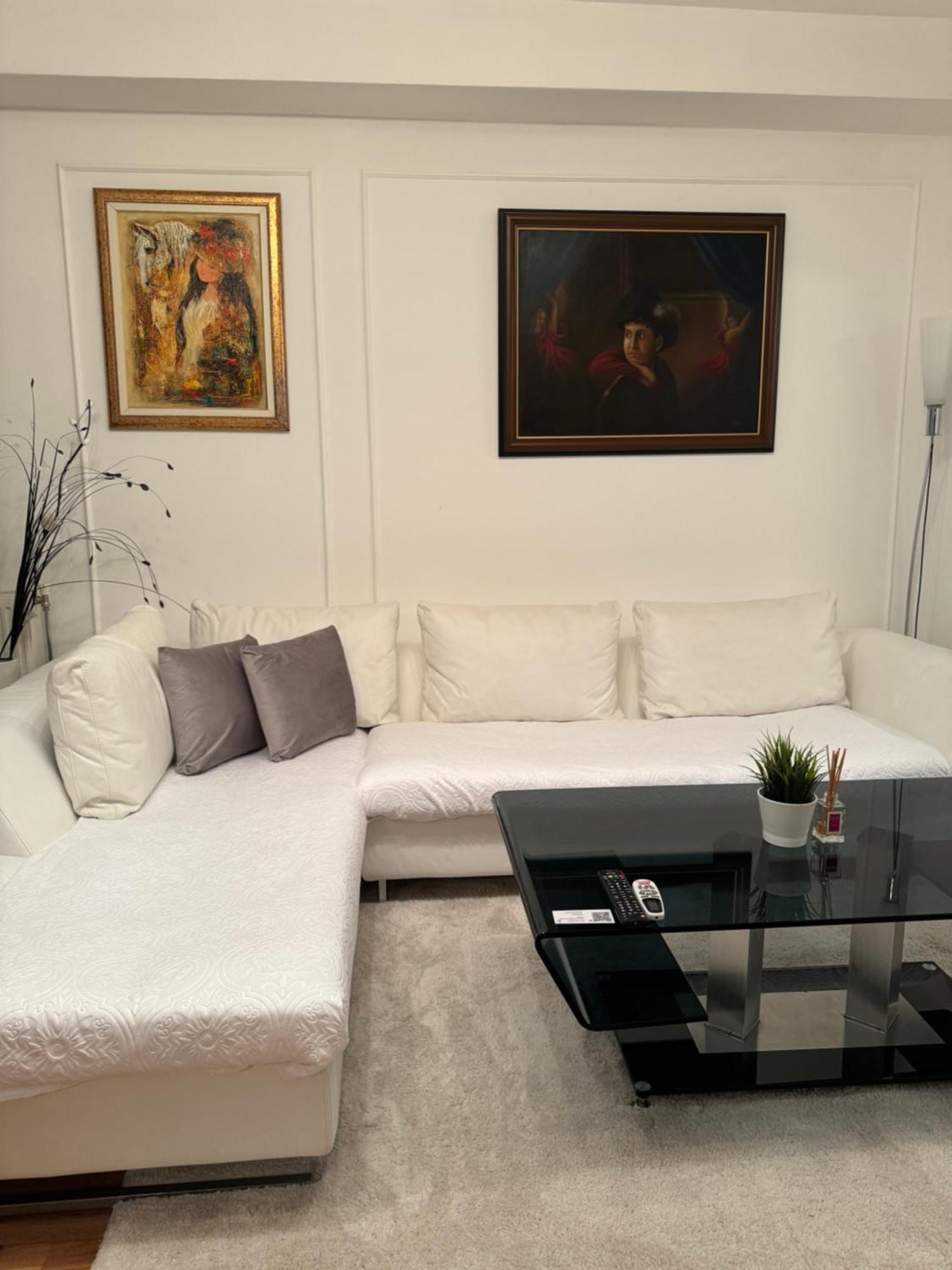 Central Elegance Apartments Скопье Экстерьер фото